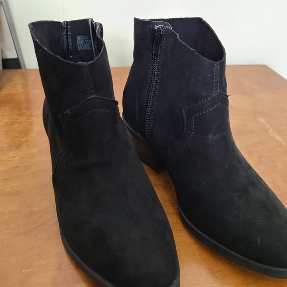 Time and Tru Shoes - Black Faux Suede Ankle Boot